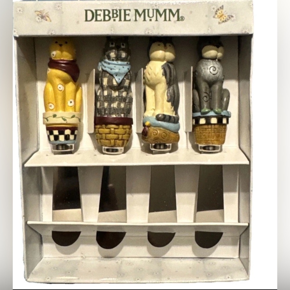 DEBBIE MUMM GARDEN CAT SPREADERS #12737 NIB WOOD STEEL CARVED BOXED SET Folk Art